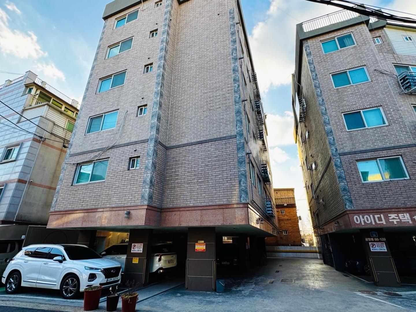 Gangseo House Seoul